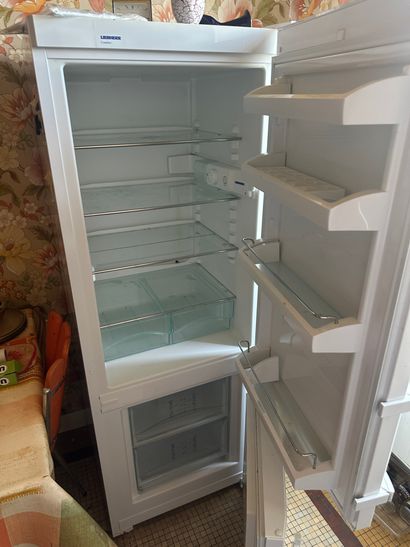 Vente en 1 lot de l'entier mobilier d'un...