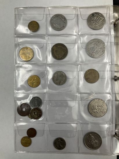 Album de pièces de monnaie divers dont France,...
