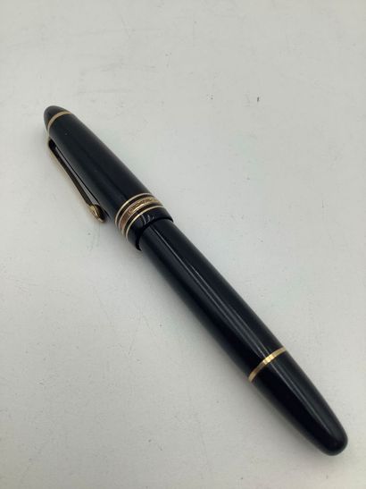 Montblanc, stylo plume de marque Montblanc...
