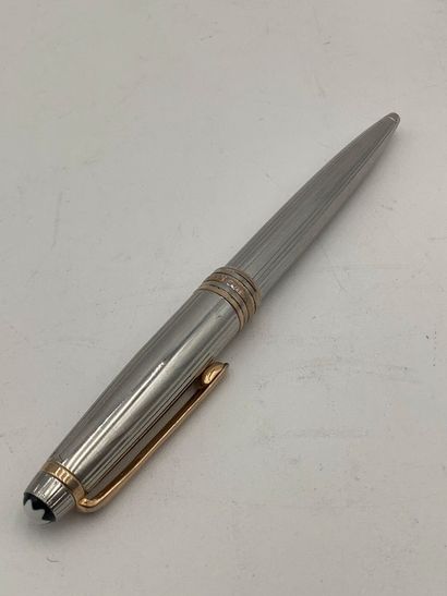 MontbLanc, stylo bille de la marque Montblanc...
