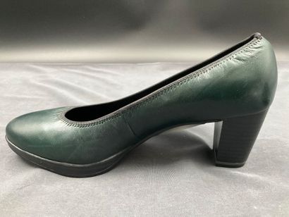 MARCO TOZZI, pointure 38, paire d’escarpins...