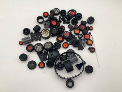 Mécano, nombreuseus piéces pour plusieurs...