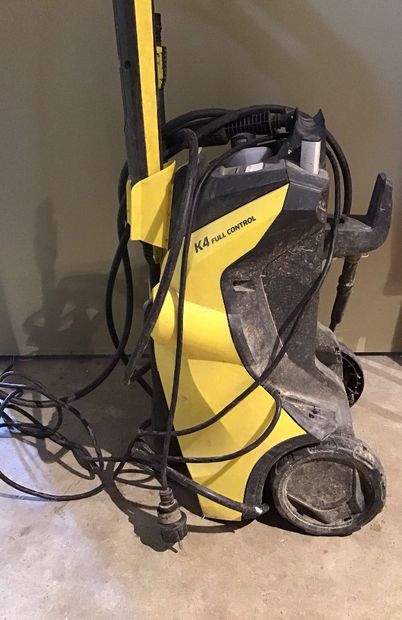Karcher k4 full control avec sa lance et...