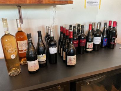 Stock de 23 bouteilles de vins bar
ENLEVEMENT...
