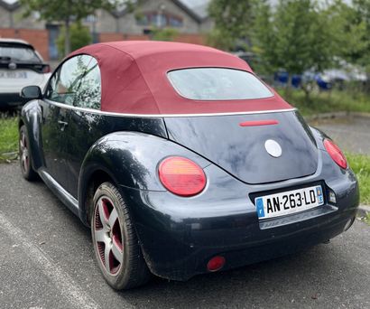 Frais de vente 10 % TTC 
VOLKSWAGEN NEW BEETLE...