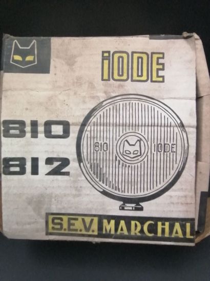MARCHAL S.E.V, Paire de phares anti- brouillard...