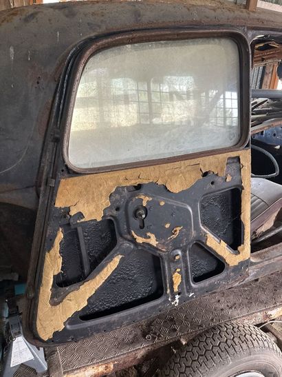 Pour pièces, épave - Citroën 7C de 1939,...