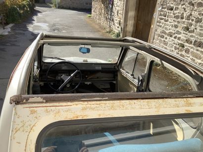 Frais de vente réduits 10 % - CITROEN DYANE....