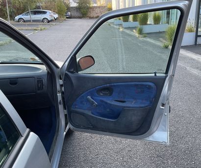 Frais de vente réduits 10 % - CITROEN SAXO...
