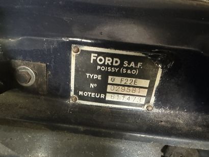 Frais de vente réduits 10 % - FORD VEDETTE...