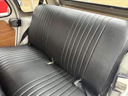 Frais de vente réduits 10 % - CITROEN 2 CV....