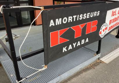 Banderole publicitaire KYB amortisseurs KAYABA.
Dimensions...