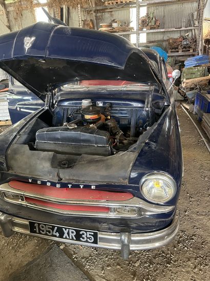 Frais de vente réduits 10 % - FORD VEDETTE...