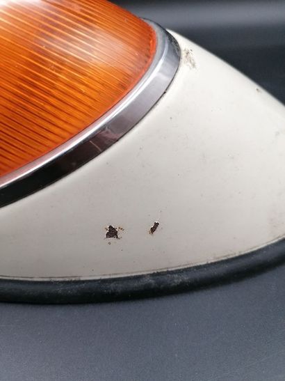 VOLKSWAGEN, feu arrière droit pour Coccinelle...