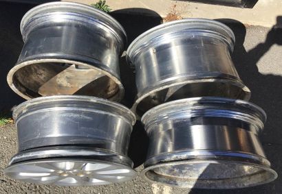4 jantes aluminium. 19 pouces Maserati d’origine,...