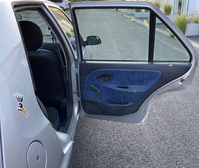 Frais de vente réduits 10 % - CITROEN SAXO...