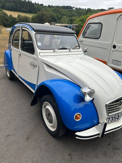 Frais de vente réduits 10 % - CITROEN 2 CV....