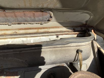 Frais de vente réduits 10 % - CITROEN DYANE....