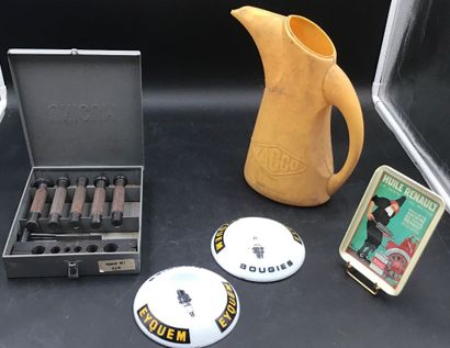 Lot de plusieurs objet publicitaires :
-...