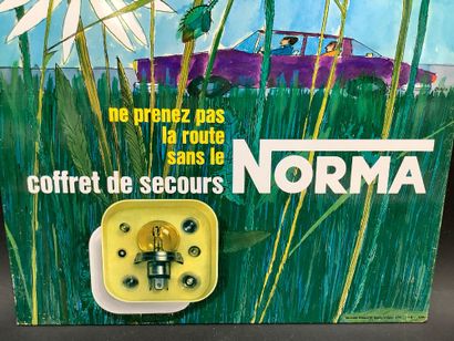 Plaque ancienne en tôle LAMPE NORMA , coffret...