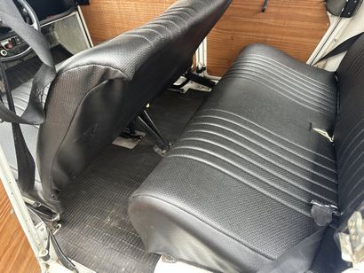 Frais de vente réduits 10 % - CITROEN 2 CV....