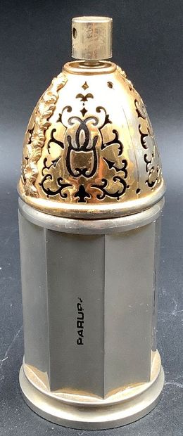 Guerlain, «le sucrier de Madame»
Regroupement...