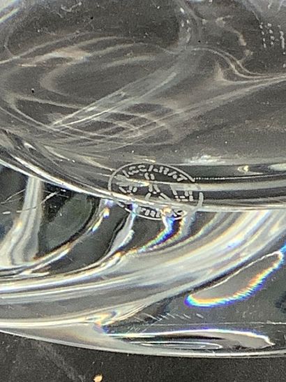 Baccarat, beau vase en cristal de Baccarat...