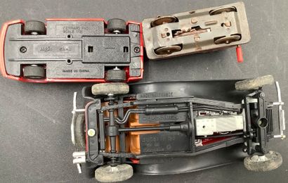 Lot de 7 voitures divers marques avec Majorette,...