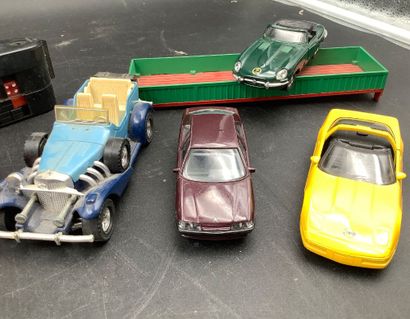 Lot de 7 voitures divers marques avec Majorette,...