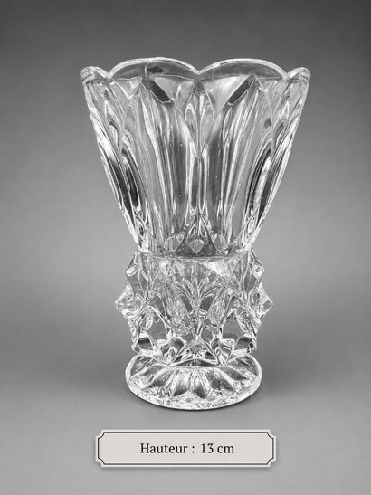 4 vases dont 1 dans le goût de Daum