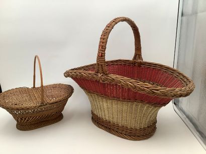 2 paniers en osier en bambou anciens.
Bon...