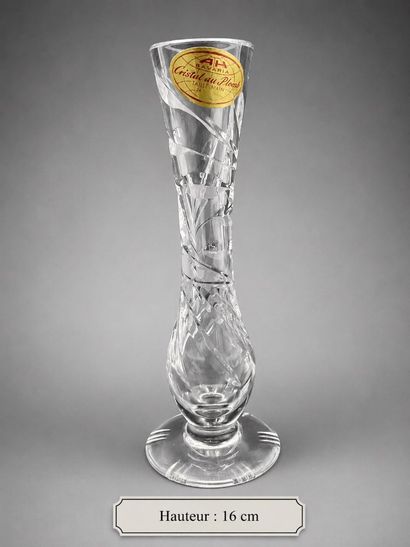 4 vases dont 1 dans le goût de Daum