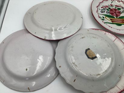 10 assiettes anciennes des faïenceries de...