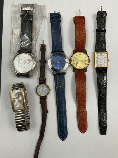 Lot fantaisie dont bijoux et 6 montres.