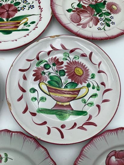 10 assiettes anciennes des faïenceries de...