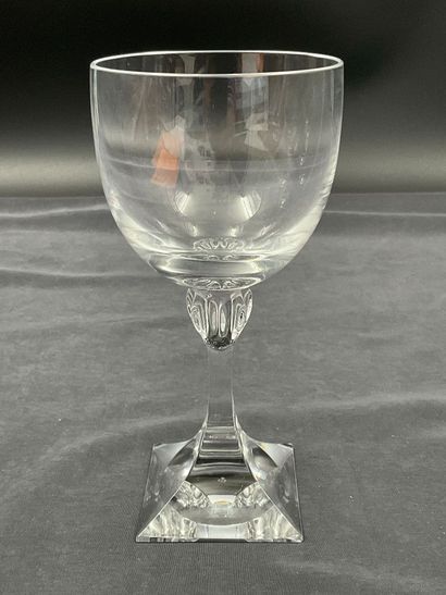 Lot de 26 verres en cristal, verrerie Peill...