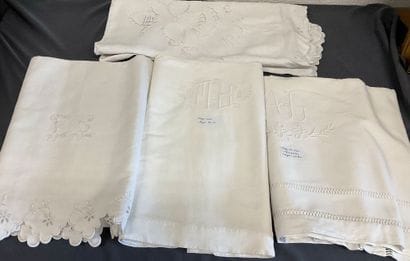 Lot de 4 draps plats brodés , en coton ou...