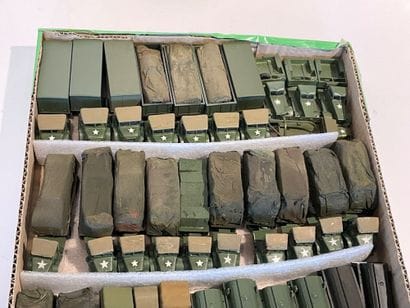 Lot de 34 véhicules militaires,camion citerne,Half-Track...