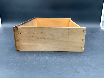Coiffeuse en bois, avec miroir modulable...