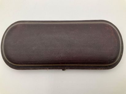 Coffret de deux couverts à entremets en forme...