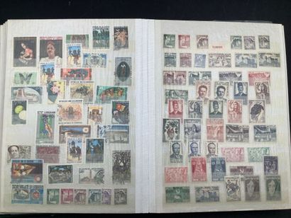 Album de timbres neufs des Anciennes colonies...