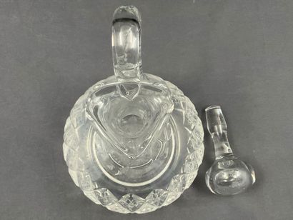 Saint Louis, carafe à décanter en cristal...