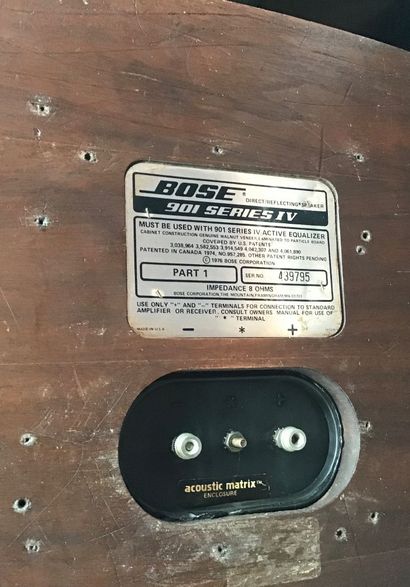 Paire d’enceintes Bose 901 série 4 de 1974,...