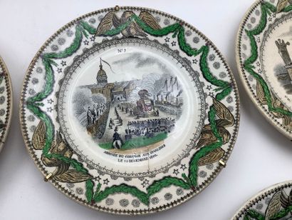 Suite de 10 assiettes en porcelaine opaque...