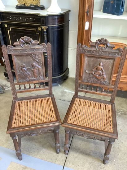 Lot de 2 chaises en bois et cannage de style...