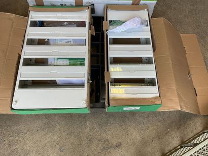 1 coffret 4x18 modules,1 coffret 4x13 modules,et...