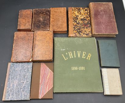 12 books on the themes of history, games,...