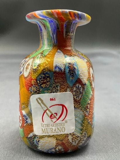 Un vase miniature Murano 6 cm, bon état et...