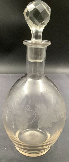 Service à eau en verre gravé de grappes de...