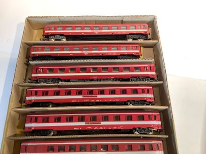 8 wagons de voyageurs 